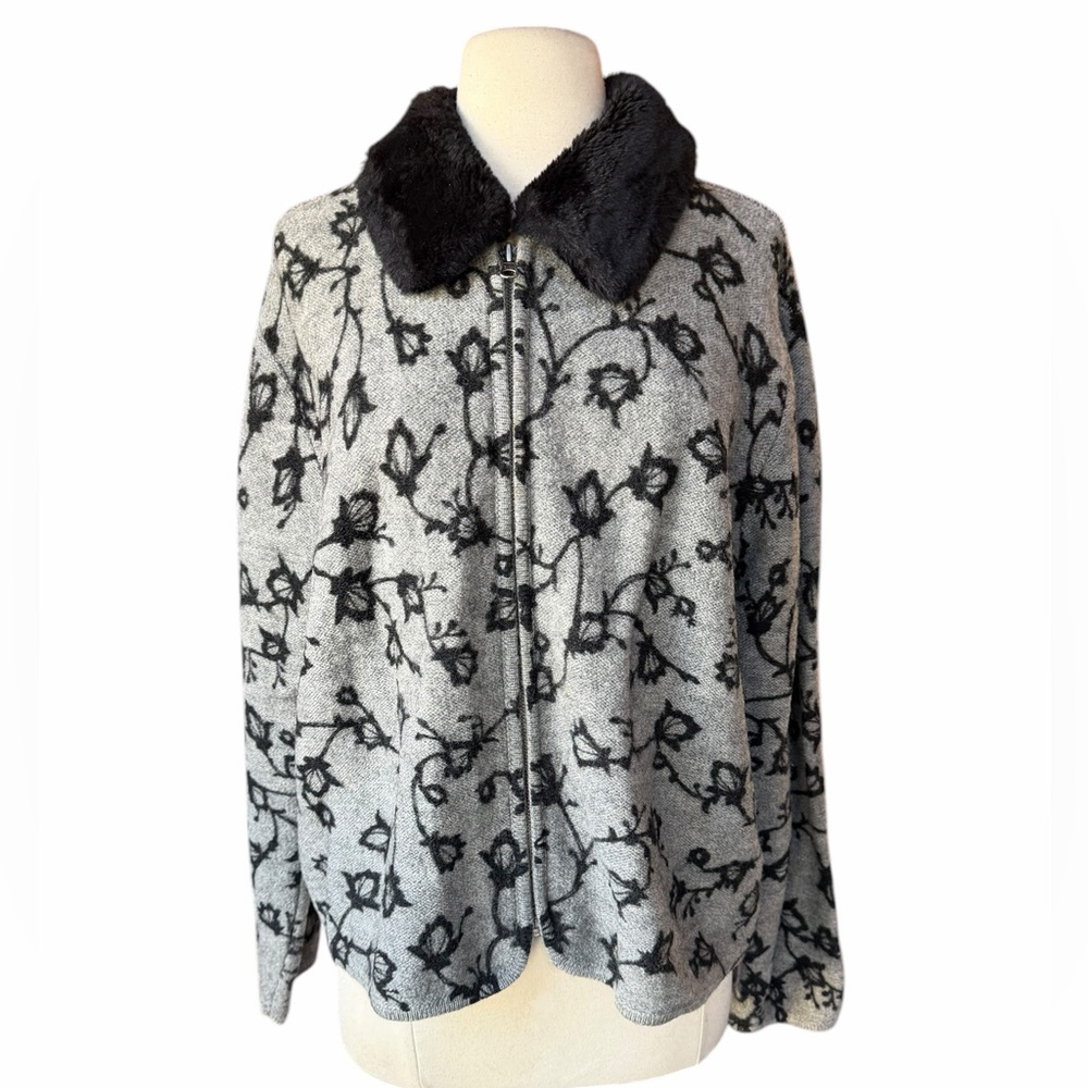1990s Jillian Jones 100% Wool Removeable Faux Fur Collar Vine Jacquard Full-Zip